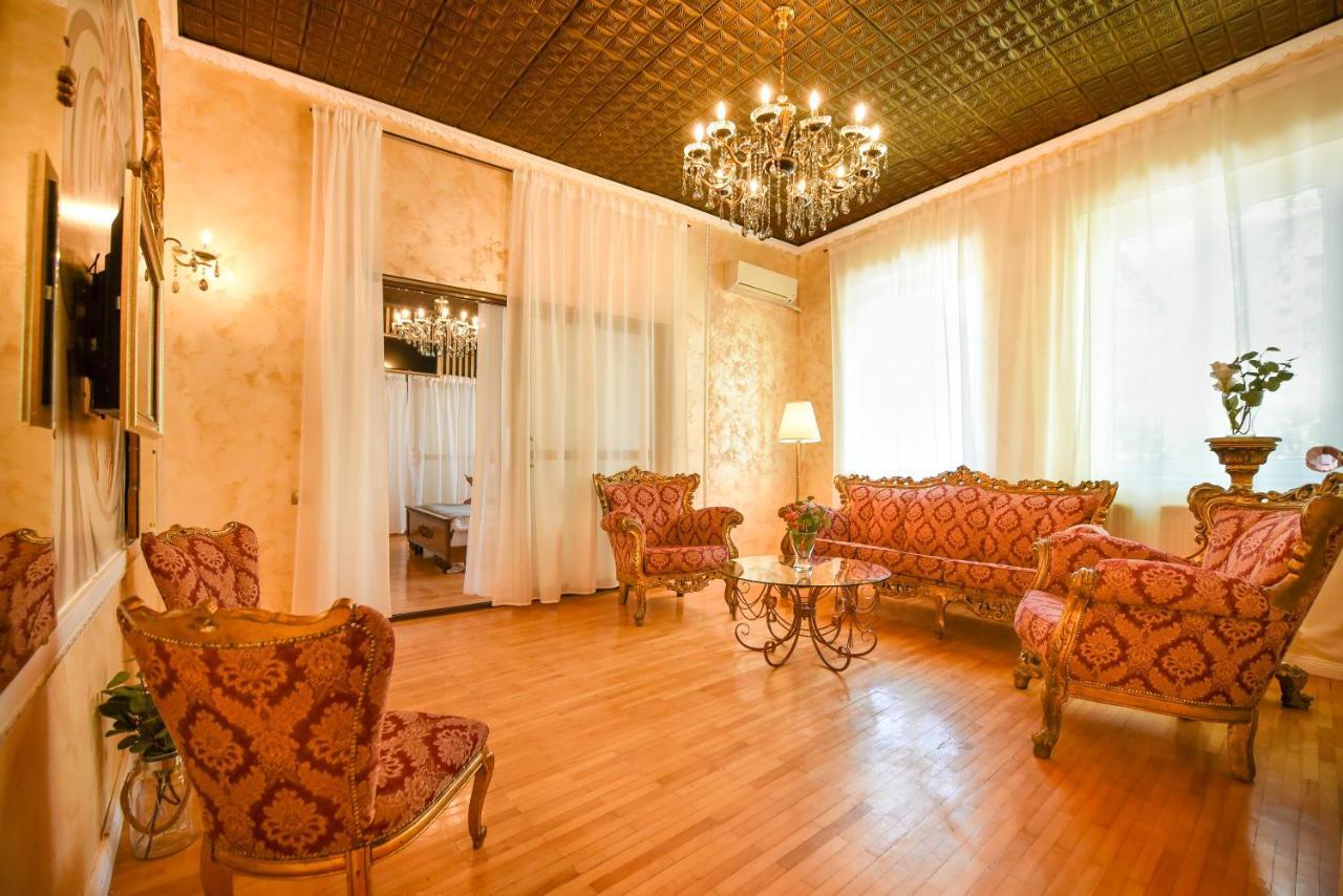 The Museum - Wonderful Super Central Apartment Bukarest Exterior foto