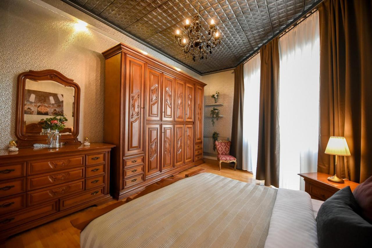 The Museum - Wonderful Super Central Apartment Bukarest Exterior foto