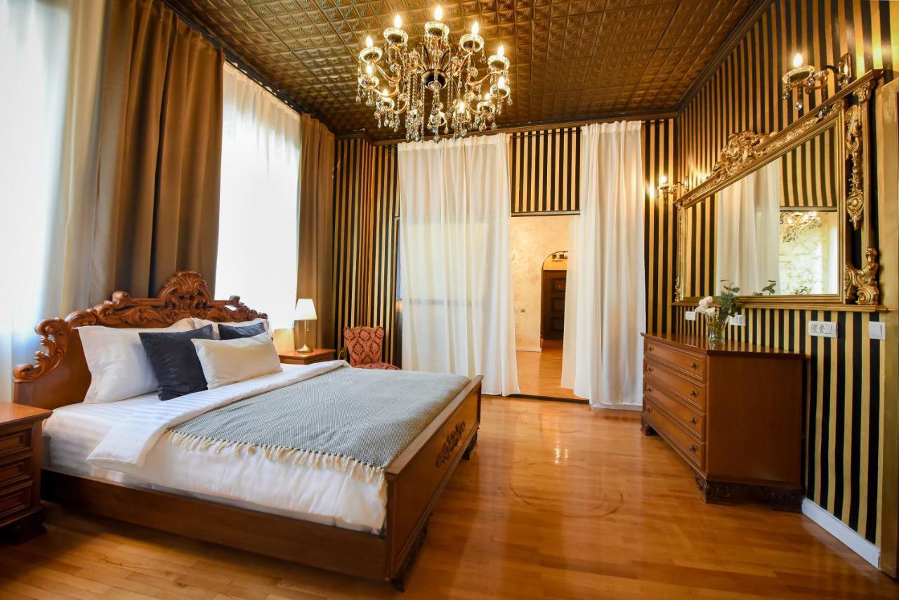The Museum - Wonderful Super Central Apartment Bukarest Exterior foto